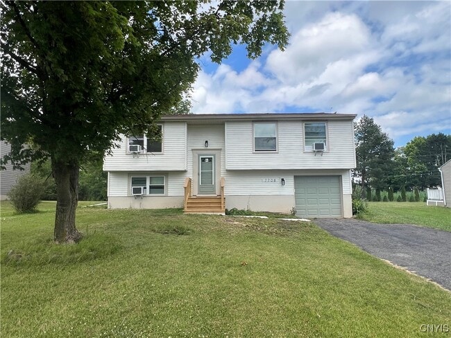 Building Photo - 7708 Fitzpatrick Dr Rental