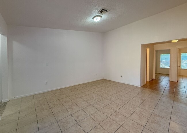 Photo - MWC HOME FOR RENT!