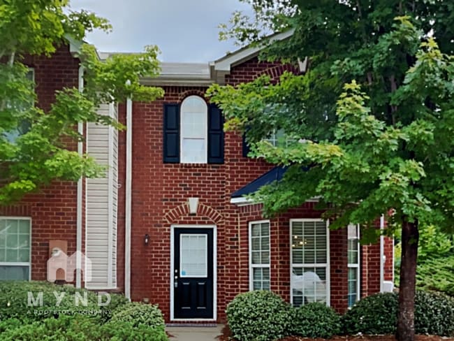 Building Photo - 5618 Union Pointe Dr Rental