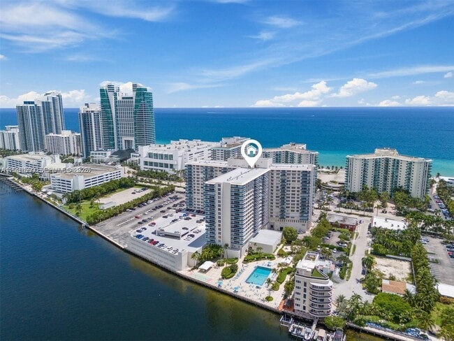 Building Photo - 3800 S Ocean Dr Unit 1816