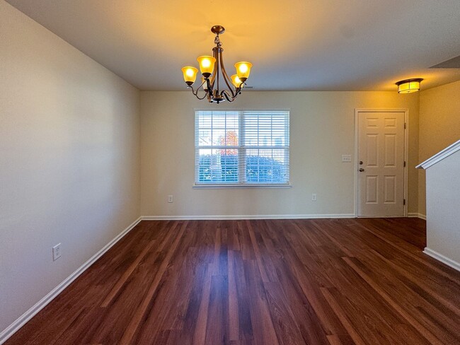 Photo - Lovely 5 Bed 3 Bath Home with Community Am...