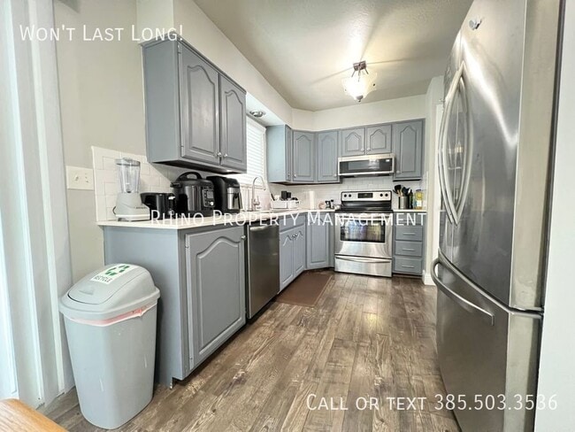 Photo - 5658 S Vlg Cir