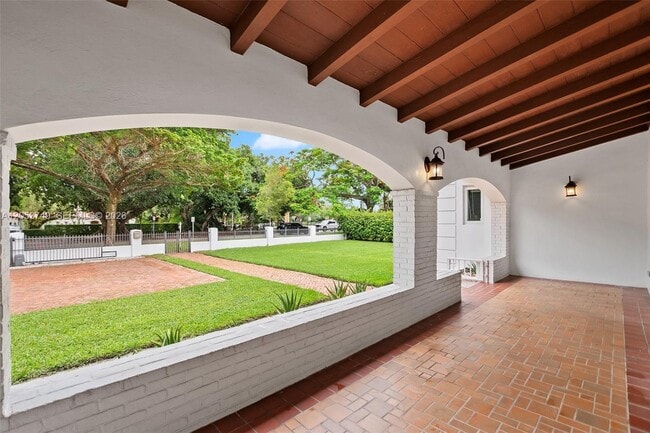 Photo - 1808 Granada Blvd