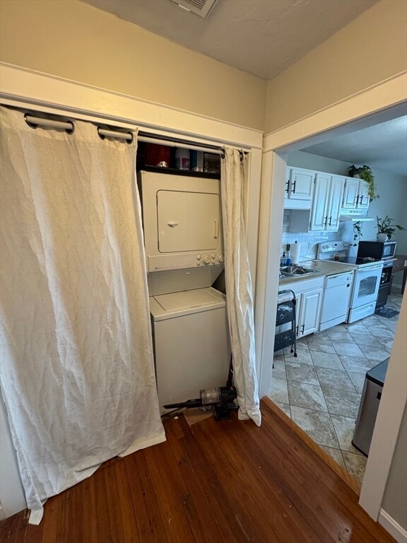 Photo - 21 Middlesex Ave Unit 303