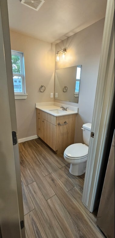 Photo - 2343 N Thompkins Ave