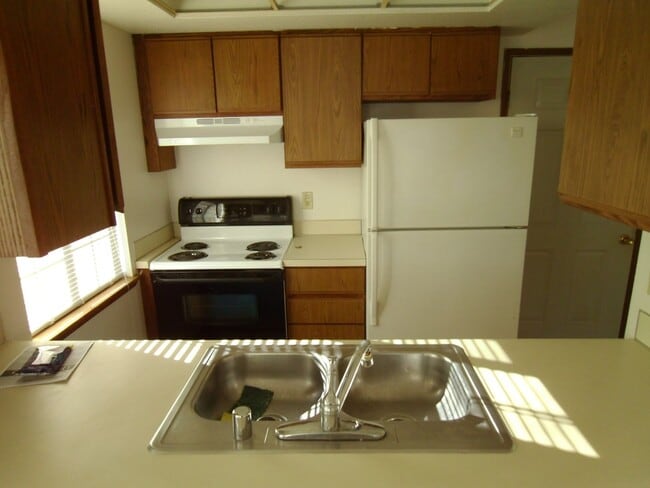 Photo - 2 Bedroom, 1 Bathroom Apartment Unit 2