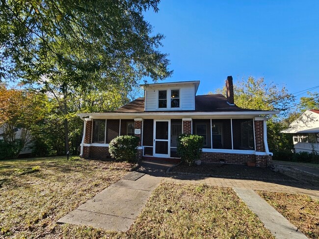 Building Photo - 920 N Church St