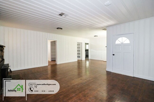 Photo - 1840 Heller Ln