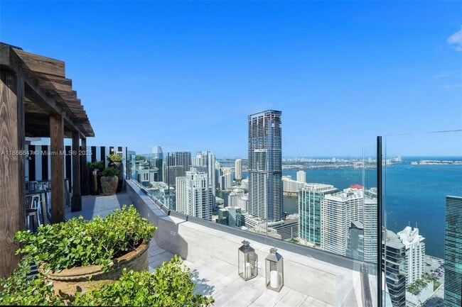 Building Photo - 1300 S Miami Ave Unit 2206 Rental