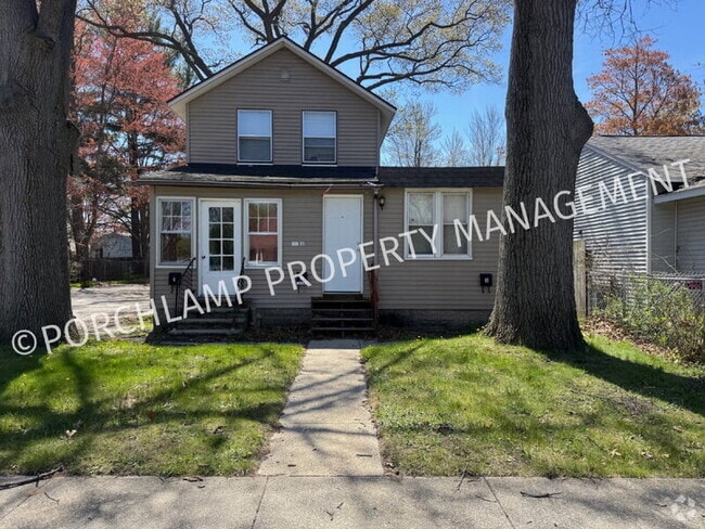 Building Photo - 2051 Sisson St Unit #3 Rental