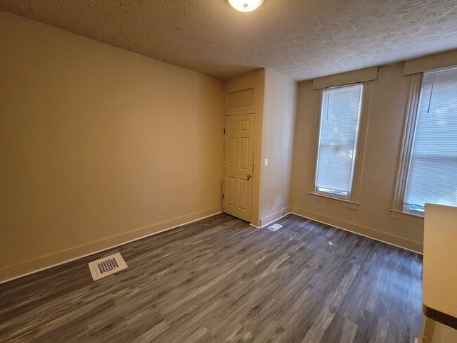 Photo - 1222 Washington Blvd