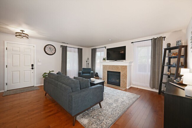 Photo - Amazing Home in Orting!!