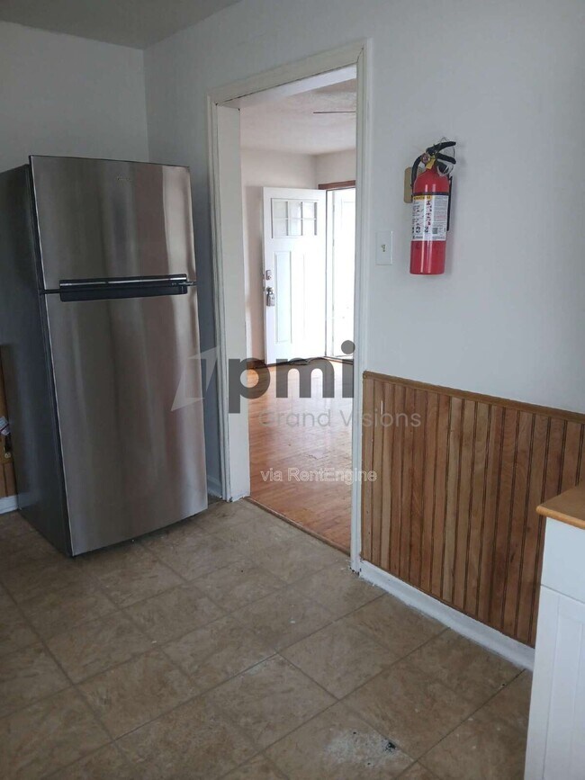 Photo - 1404 S 6th St