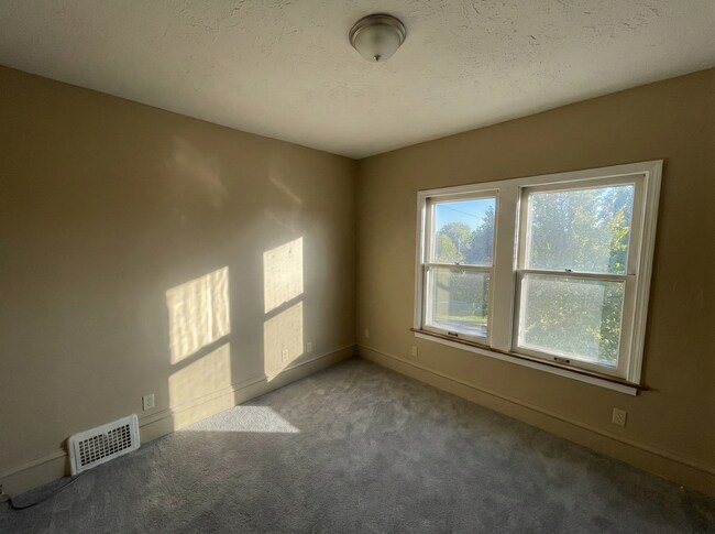 Photo - 4804 E 84th St Unit 4804 East 84th Street - UP