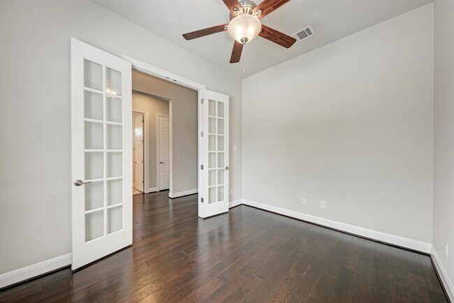 Photo - 2416 Echo Park Dr