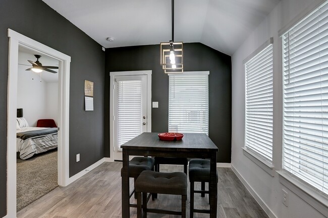 Photo - 3838 Beltingham Bend Wy