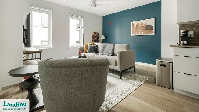 Photo - 2009 N Howard St Unit 325