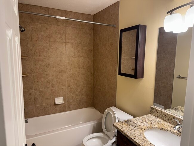 Photo - 1190 E Waterside Cv Unit 1190 e waterside cove #22