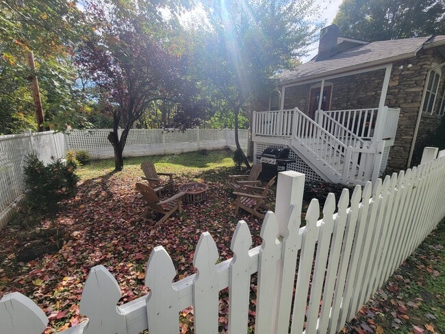 Photo - 33 Pigeon St