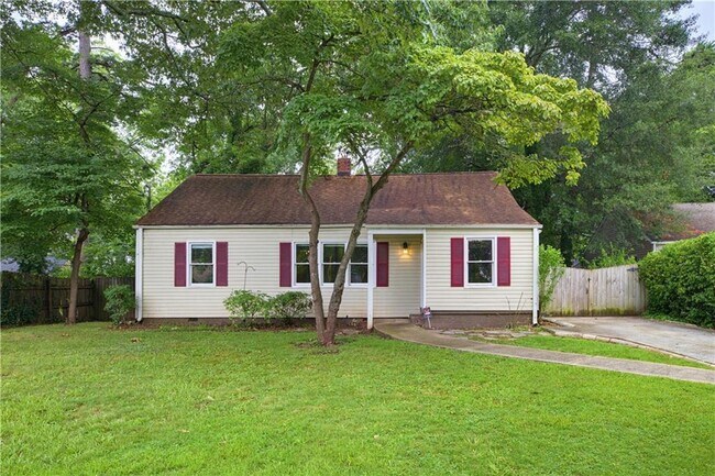 Photo - 1799 Ellington St