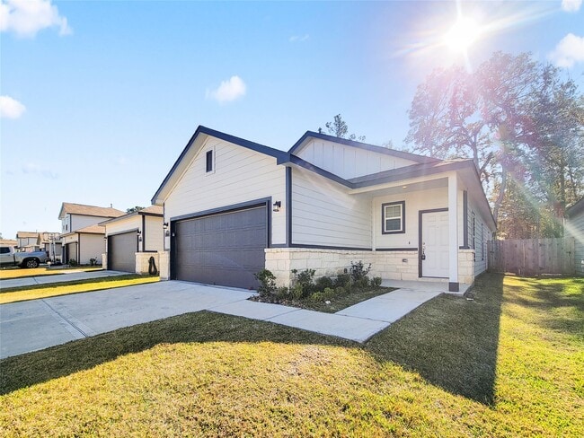 Photo - 16954 Pandora Wy