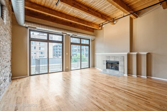 Photo - 14 N Sangamon St Unit 401