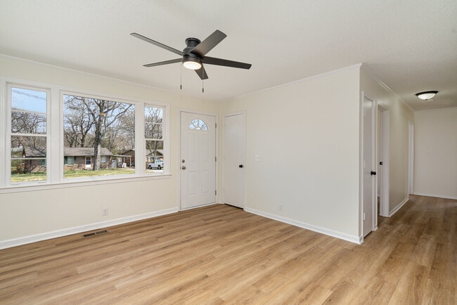 Photo - 122 Brookside Dr