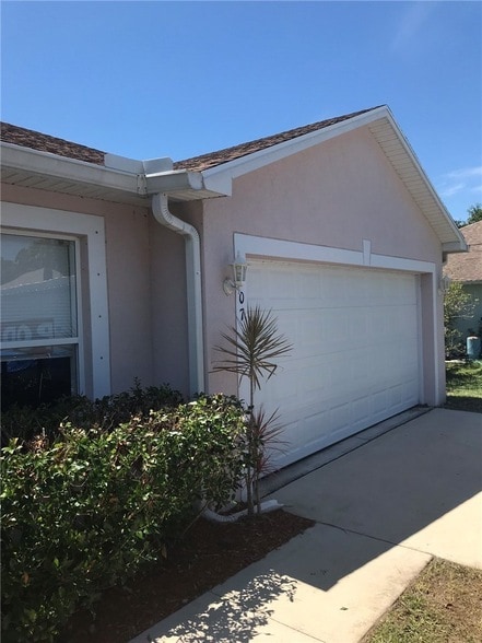 Photo - 1507 Ocean Cove St