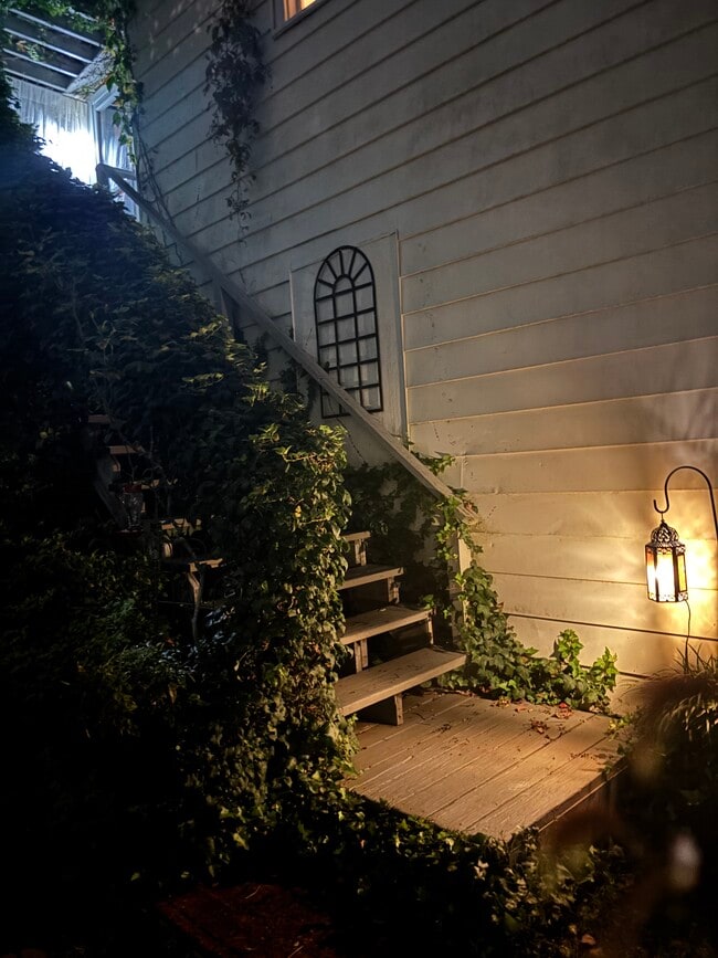 Photo - 119 S 4th St