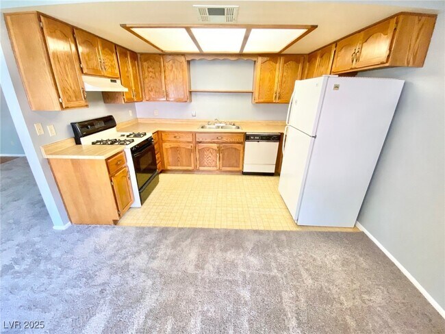 Photo - 6661 W Tropicana Ave Unit 203
