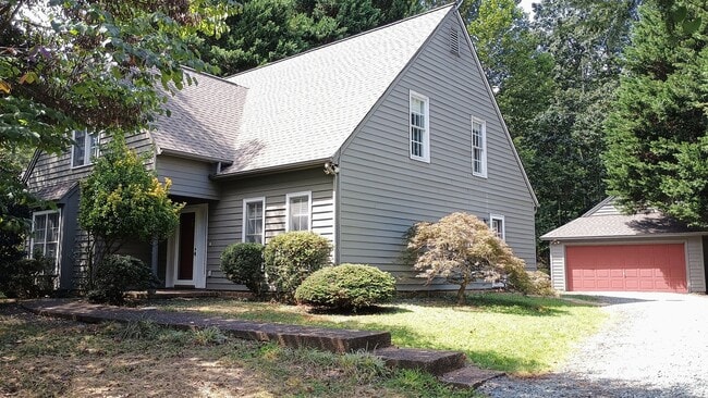 Building Photo - 1556 Stoney Creek Dr Rental