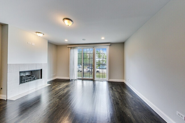 Photo - 3332 W Palmer St