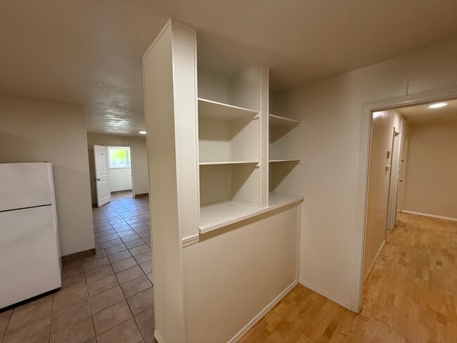 Photo - 550 Highland Dr