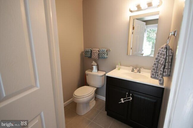 Photo - 7706 Havenside Terrace