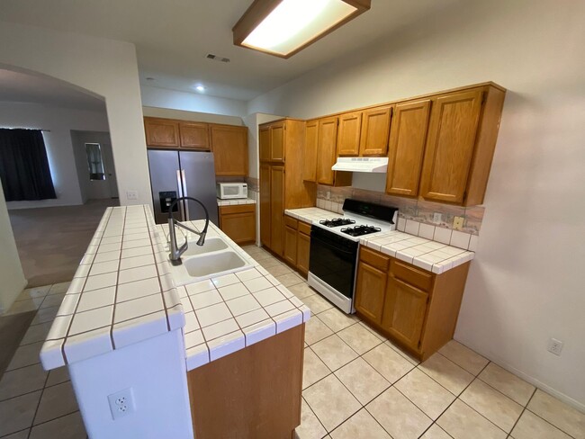 Photo - Wonderful 3 bed/2 bath home with a den located in Henderson.