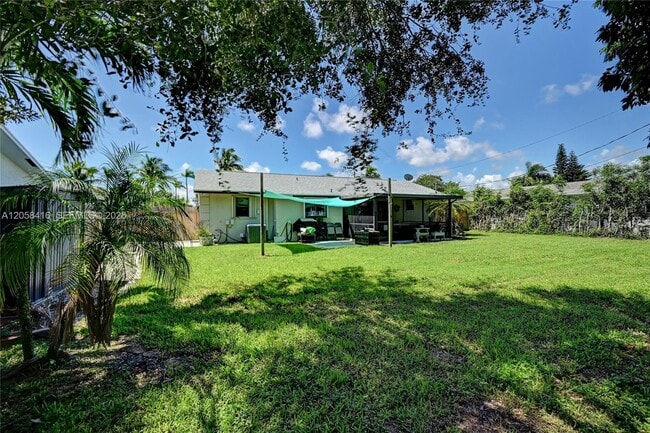 2523 Wabash Dr