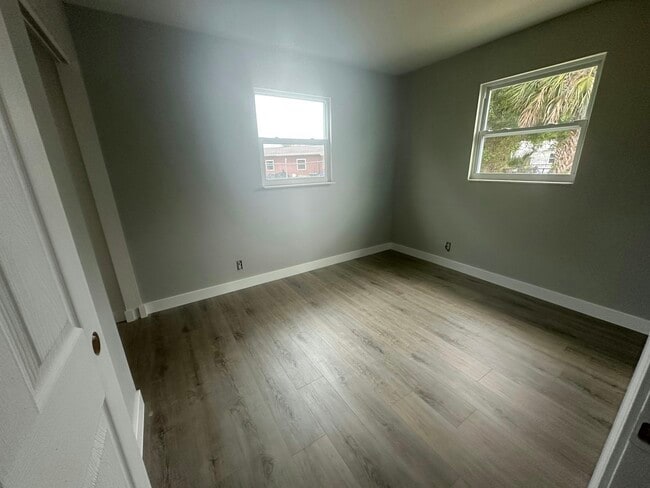 Photo - 1759 Aquarius Ct