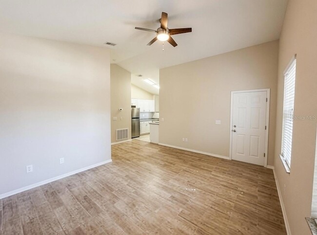 Photo - 21915 Bell Lake Rd
