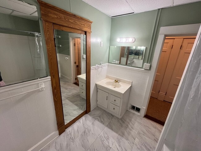 Photo - 803 S Union St