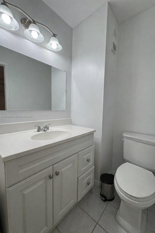 Photo - 10445 NW 11th St Unit 201