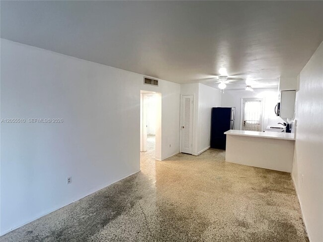 Photo - 1057 SW 7th St Unit 1