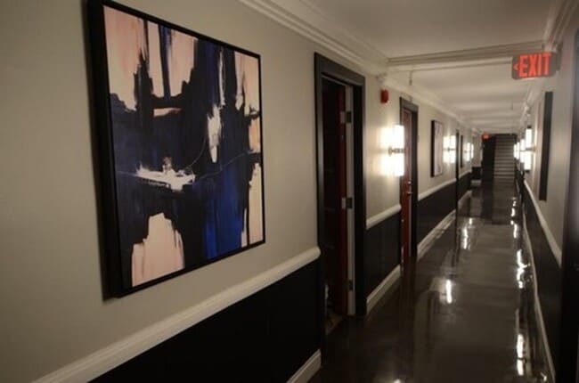 Chateau Hollywood