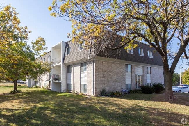 Fountain Apartments