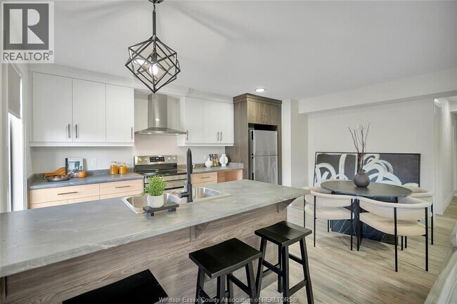 Photo - 513 Caron Ave Unité 2