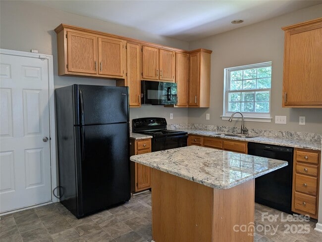 Photo - 10002 Baxter Caldwell Dr