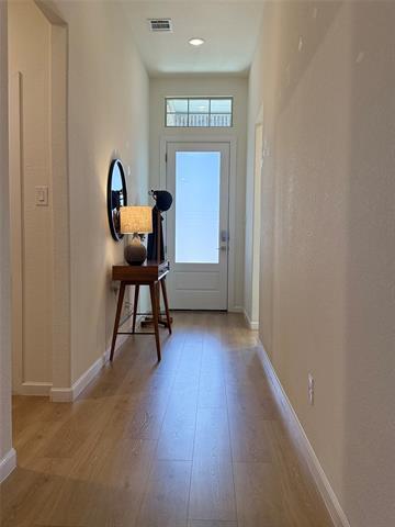 Photo - 1122 Silverthorne Trl