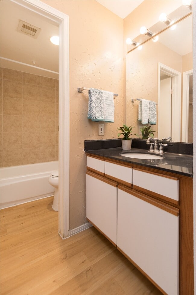 Photo - 9707 Richmond Ave. Unit 134