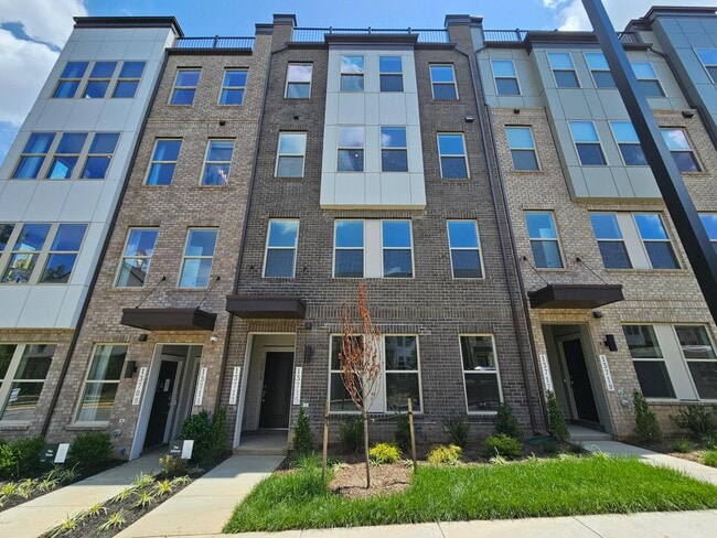 Building Photo - 13715 COBBLE Loop