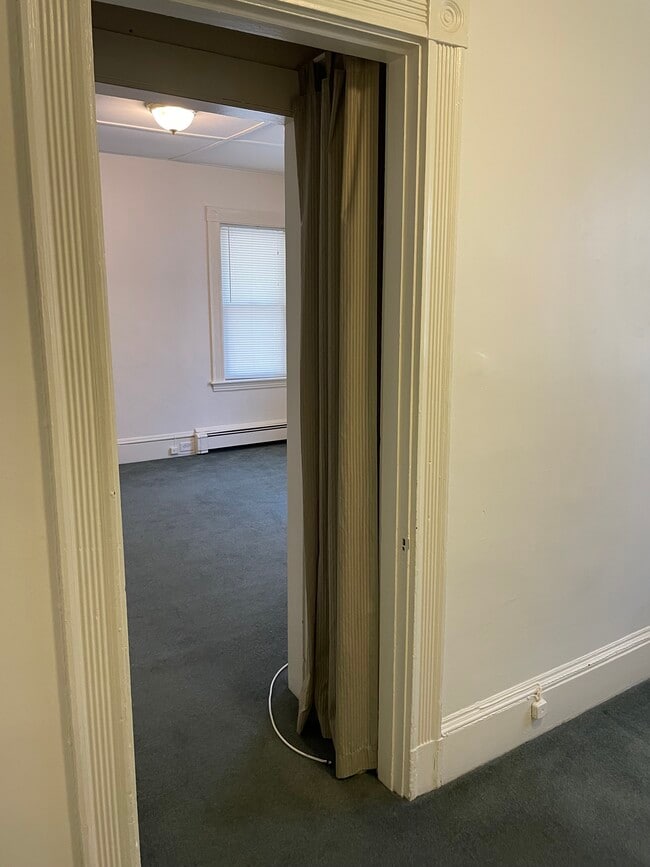 Photo - 150 Crescent St Unit 150
