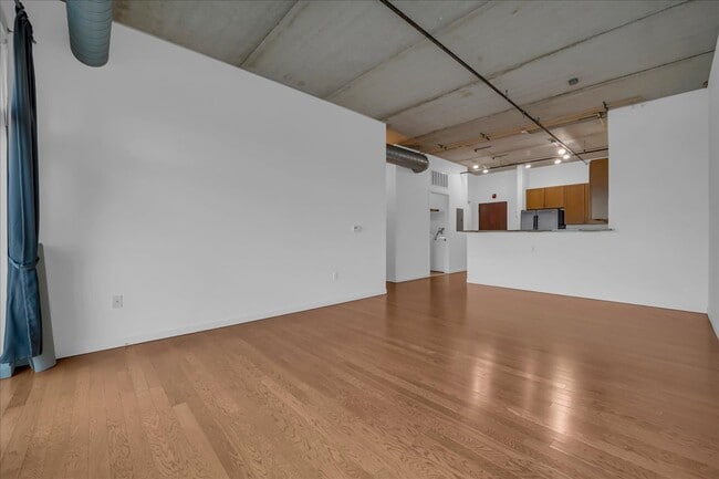 Photo - 3670 Woodward Ave Unit 511